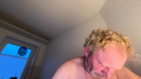 dachdecker7269 online show from March 15, 5:48 am