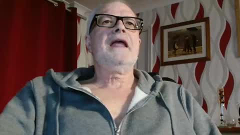 Brian ... online show from March 12, 9:13 pm
