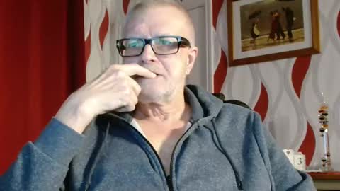 Brian ... online show from January 13, 8:58 pm