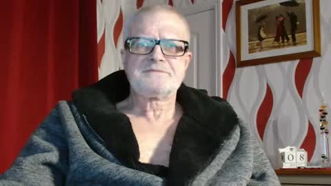 Brian ... online show from January 8, 8:50 pm