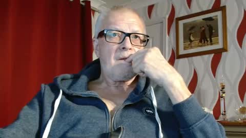 Brian ... online show from October 21, 8:12 pm