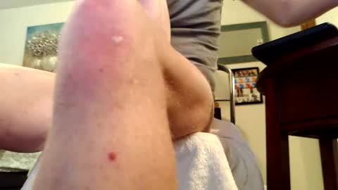 Snapshot of daddy_mack_treats_you chatting on October 14, 9:00 pm daddy_mack_treats_you online show from October 14, 9:00 pm