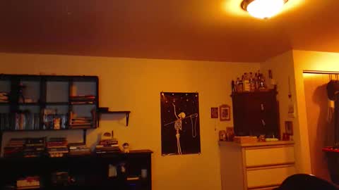 daddy_werewolf online show from April 10, 7:04 am