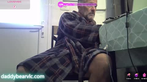 Snapshot of daddybearvlc chatting on January 13, 1:49 pm DaddyBear online show from January 13, 1:49 pm