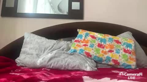 Snapshot of daddybigwhitecock chatting on September 28, 7:28 am Tommy online show from September 28, 7:28 am