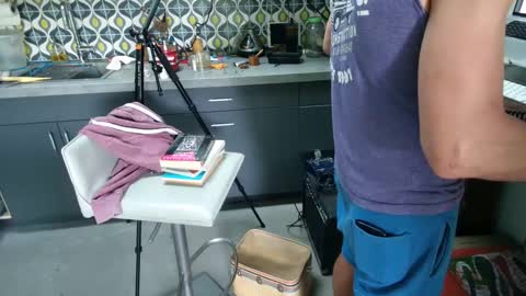 Snapshot of daddycache chatting on September 30, 10:02 pm bas online show from September 30, 10:02 pm