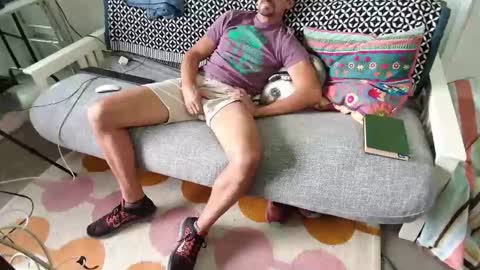 Snapshot of daddycache chatting on October 25, 7:48 pm bas online show from October 25, 7:48 pm