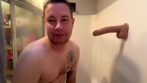 DaddyCam33 online show from April 28, 11:53 pm