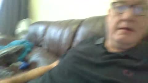 daddyhere4uall6 online show from October 19, 8:28 am