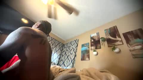 sexy tatted king bbc online show from May 22, 2:33 pm