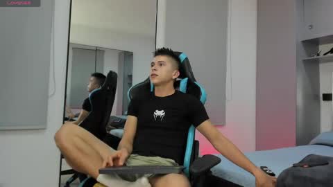 daddyrich4u online show from April 28, 12:05 am