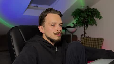 Daimon  online show from March 30, 8:21 pm