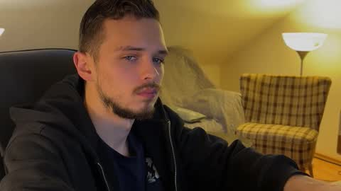 Daimon  online show from December 1, 1:58 pm