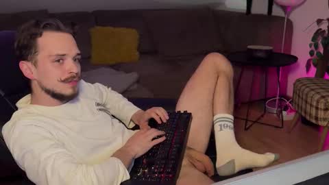 Daimon  online show from March 26, 10:03 pm