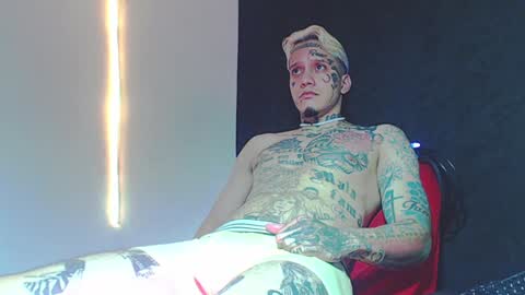Snapshot of daimond_hope666 chatting on December 12, 3:43 am Daimond hope666 online show from December 12, 3:43 am