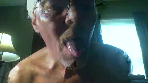 dallas online show from April 16, 9:39 pm