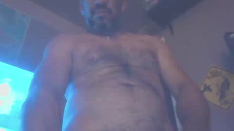 Snapshot of dallaspapi2000 chatting on December 6, 7:43 am alex online show from December 6, 7:43 am