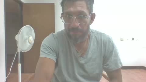 Snapshot of dallaspapi2000 chatting on September 8, 2:16 pm alex online show from September 8, 2:16 pm