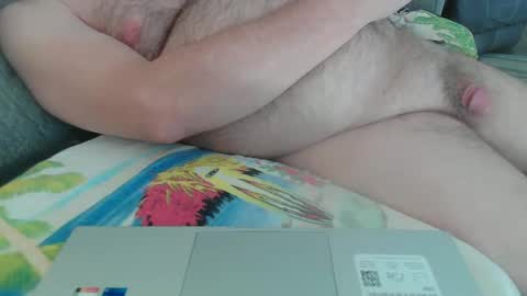 Snapshot of dallastexas75207 chatting on December 25, 5:37 pm tennguy44 online show from December 25, 5:37 pm