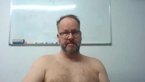 Snapshot of dallastxguy74 chatting on March 5, 1:31 am dallastxguy74 online show from March 5, 1:31 am