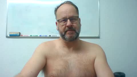 Snapshot of dallastxguy74 chatting on March 9, 12:42 am dallastxguy74 online show from March 9, 12:42 am