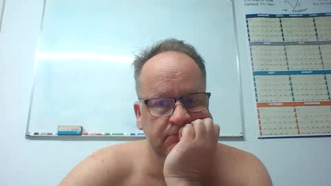 Snapshot of dallastxguy74 chatting on December 8, 6:33 am dallastxguy74 online show from December 8, 6:33 am
