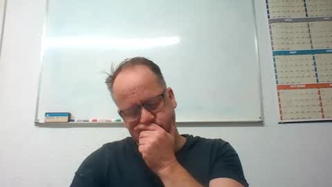 Snapshot of dallastxguy74 chatting on December 13, 4:11 am dallastxguy74 online show from December 13, 4:11 am
