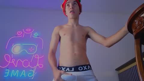 Dallen Grant online show from December 20, 12:23 pm