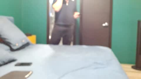 Snapshot of daltonthebear chatting on September 17, 10:33 pm daltonthebear online show from September 17, 10:33 pm