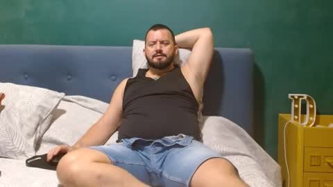 daltonthebear online show from November 10, 11:42 pm