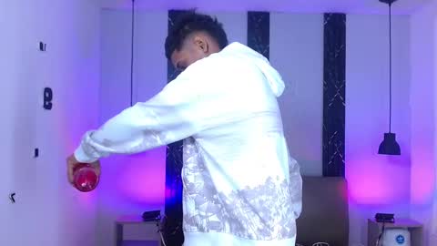 Snapshot of damar_felipe chatting on October 15, 11:51 am damar_felipe online show from October 15, 11:51 am