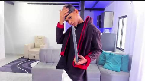 Snapshot of damar_felipe chatting on February 14, 8:26 pm damar_felipe online show from February 14, 8:26 pm