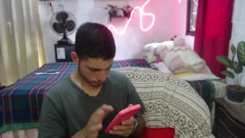 Damian online show from April 1, 8:06 pm