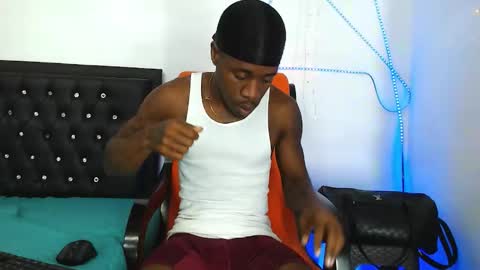 damian_hart_24cm online show from October 21, 11:02 am