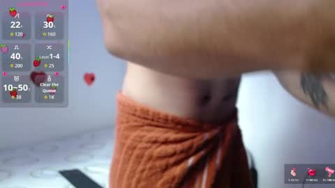 damian_hornyy_ online show from April 2, 7:00 pm