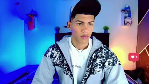Snapshot of damian_latinxxx chatting on March 12, 3:02 am Damian online show from March 12, 3:02 am