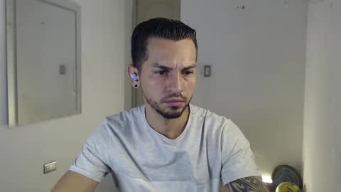 Damian online show from October 13, 4:57 pm