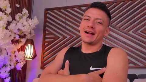 damian_noir online show from March 25, 10:58 pm