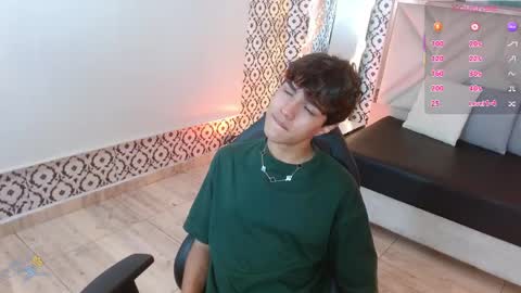 damian_tay online show from April 23, 11:59 am