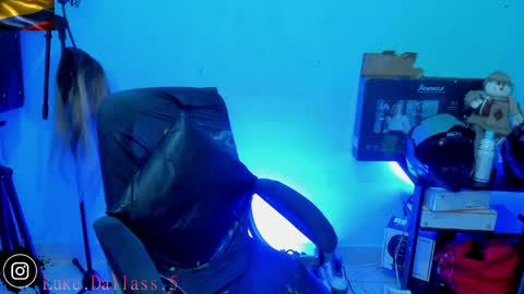 Damian torner online show from April 30, 8:54 am