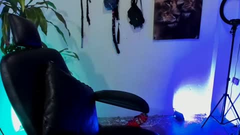 Snapshot of damian_torner chatting on September 14, 8:16 am Damian torner online show from September 14, 8:16 am