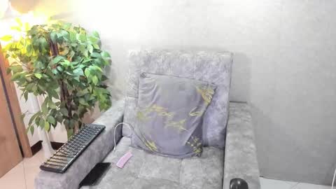 damian_vega13 online show from November 21, 7:02 pm