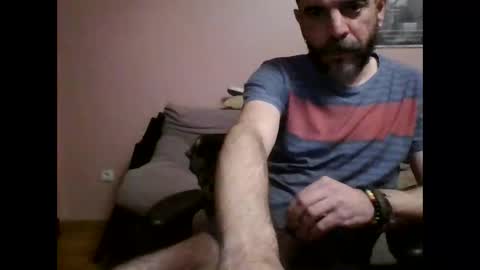 Snapshot of damianour chatting on January 3, 5:20 pm damianour online show from January 3, 5:20 pm