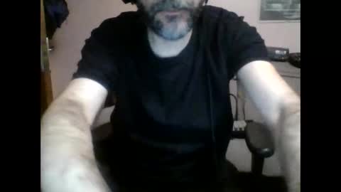 Snapshot of damianour chatting on February 24, 7:30 pm damianour online show from February 24, 7:30 pm