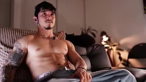 insta damn8   --------  online show from February 11, 11:54 pm