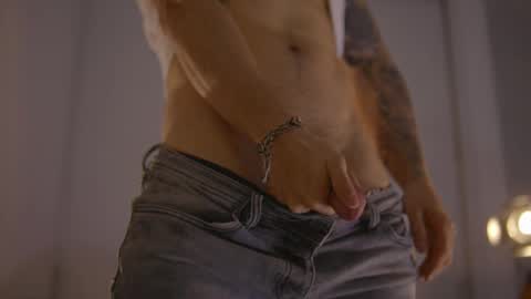 insta damn8   --------  online show from October 18, 10:15 pm