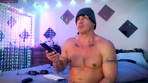Damien Slick online show from March 1, 4:37 am