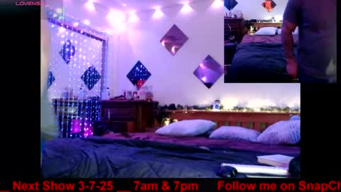 Damien Slick online show from March 11, 2:32 am