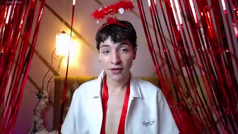 Snapshot of damiian21_ chatting on February 14, 1:40 pm Damiian21 online show from February 14, 1:40 pm