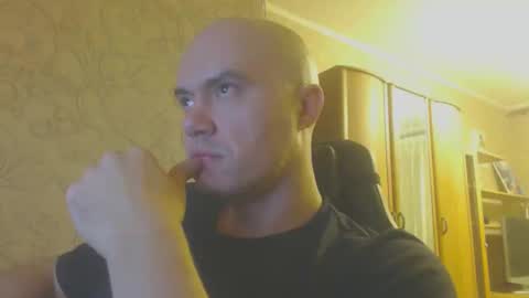 damirka899 online show from October 20, 9:19 pm